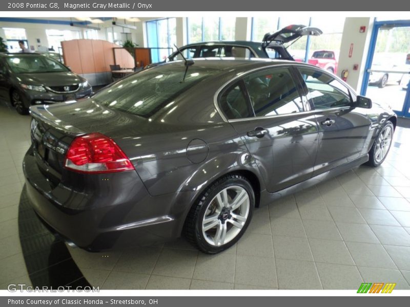 Magnetic Gray Metallic / Onyx 2008 Pontiac G8