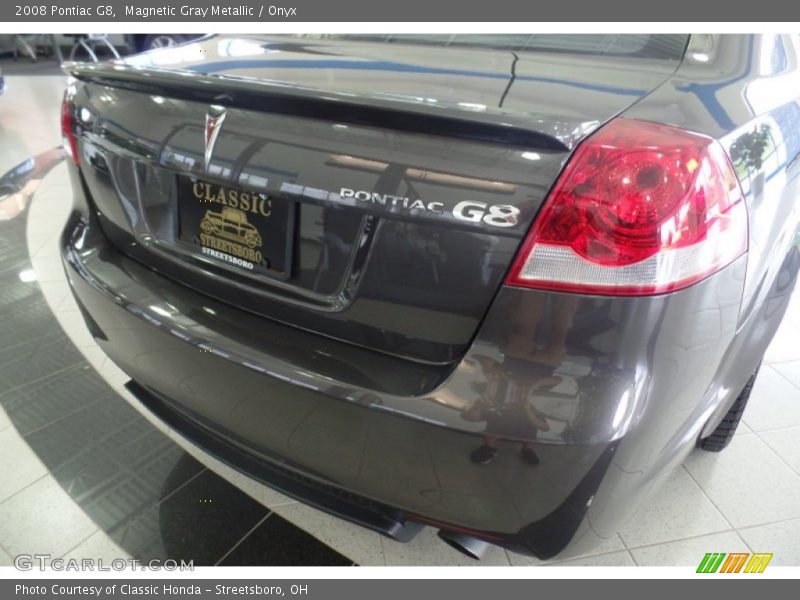 Magnetic Gray Metallic / Onyx 2008 Pontiac G8