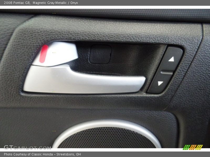 Magnetic Gray Metallic / Onyx 2008 Pontiac G8