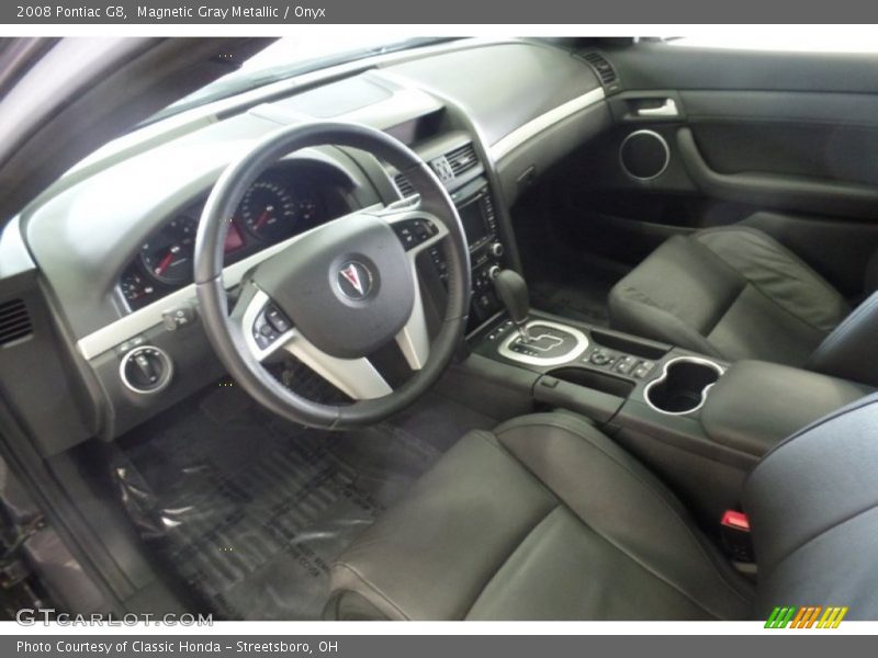 Magnetic Gray Metallic / Onyx 2008 Pontiac G8