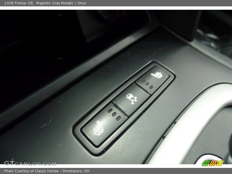 Magnetic Gray Metallic / Onyx 2008 Pontiac G8
