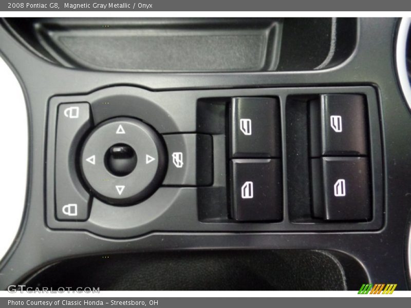 Magnetic Gray Metallic / Onyx 2008 Pontiac G8
