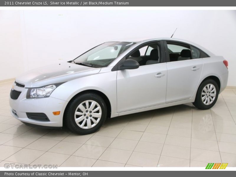 Silver Ice Metallic / Jet Black/Medium Titanium 2011 Chevrolet Cruze LS