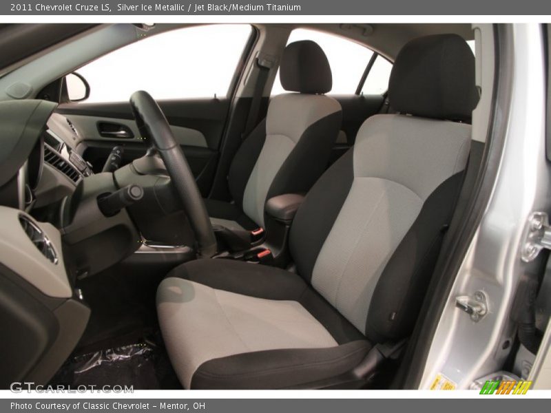 Silver Ice Metallic / Jet Black/Medium Titanium 2011 Chevrolet Cruze LS