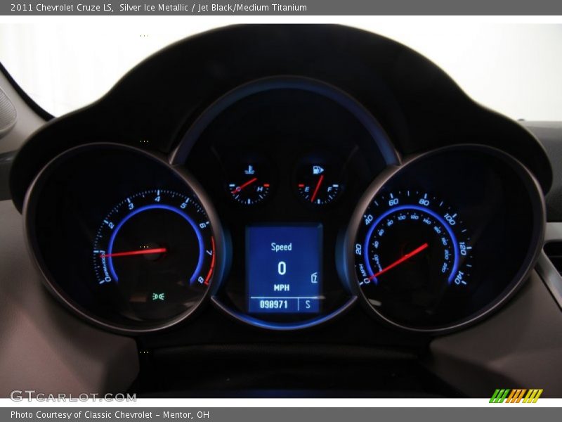 Silver Ice Metallic / Jet Black/Medium Titanium 2011 Chevrolet Cruze LS