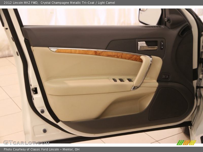 Crystal Champagne Metallic Tri-Coat / Light Camel 2012 Lincoln MKZ FWD