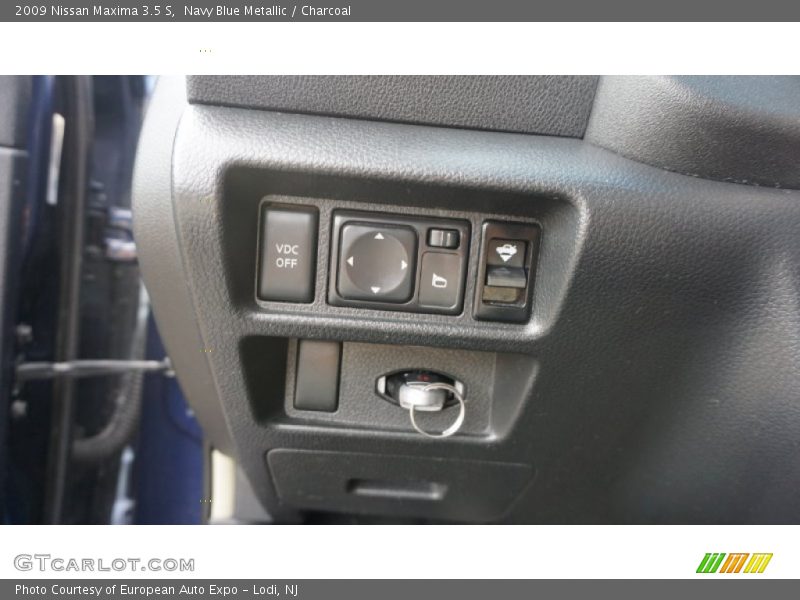 Navy Blue Metallic / Charcoal 2009 Nissan Maxima 3.5 S