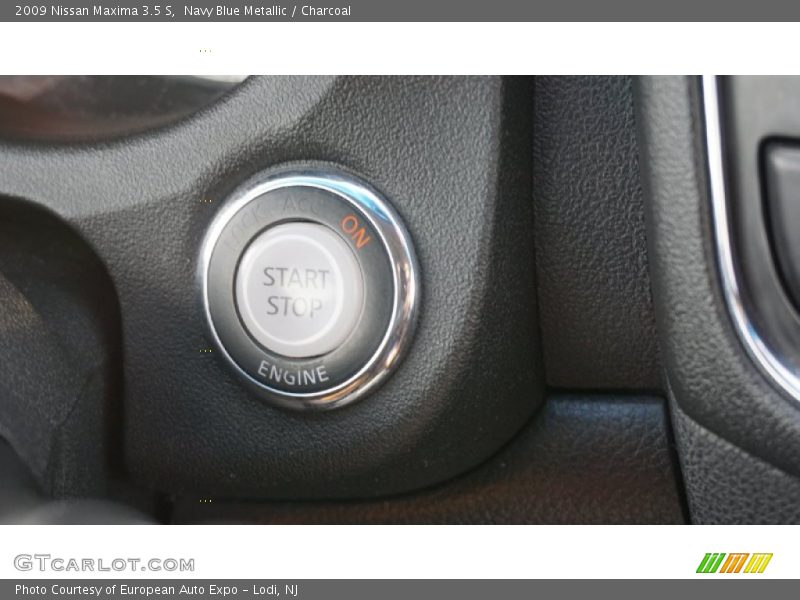 Navy Blue Metallic / Charcoal 2009 Nissan Maxima 3.5 S