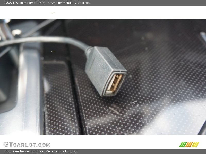 Navy Blue Metallic / Charcoal 2009 Nissan Maxima 3.5 S