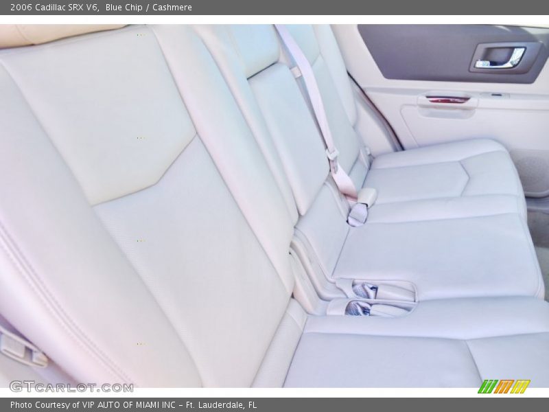 Blue Chip / Cashmere 2006 Cadillac SRX V6