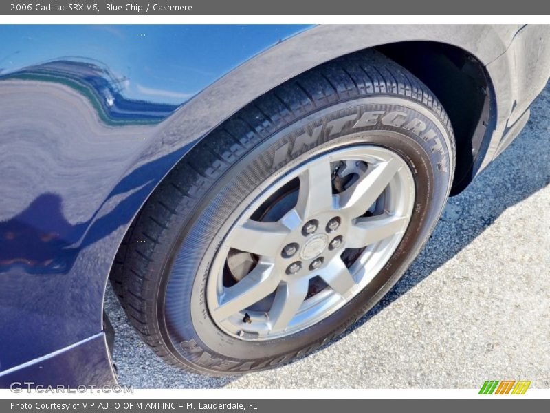 Blue Chip / Cashmere 2006 Cadillac SRX V6