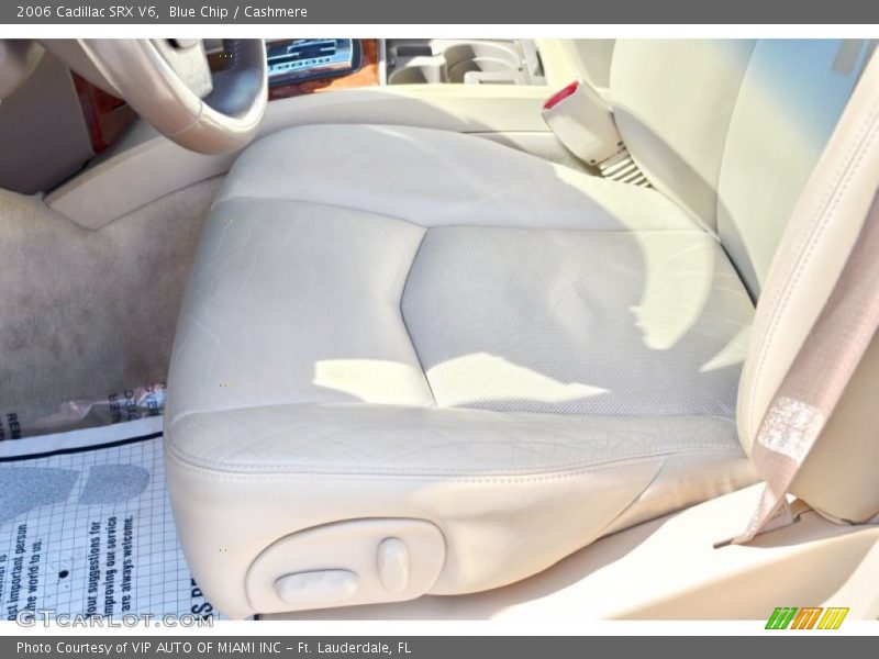 Blue Chip / Cashmere 2006 Cadillac SRX V6