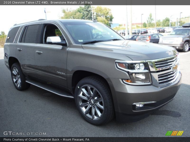 Front 3/4 View of 2016 Tahoe LTZ 4WD