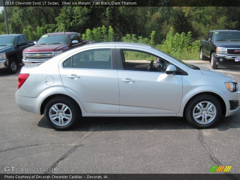 Silver Ice Metallic / Jet Black/Dark Titanium 2016 Chevrolet Sonic LT Sedan