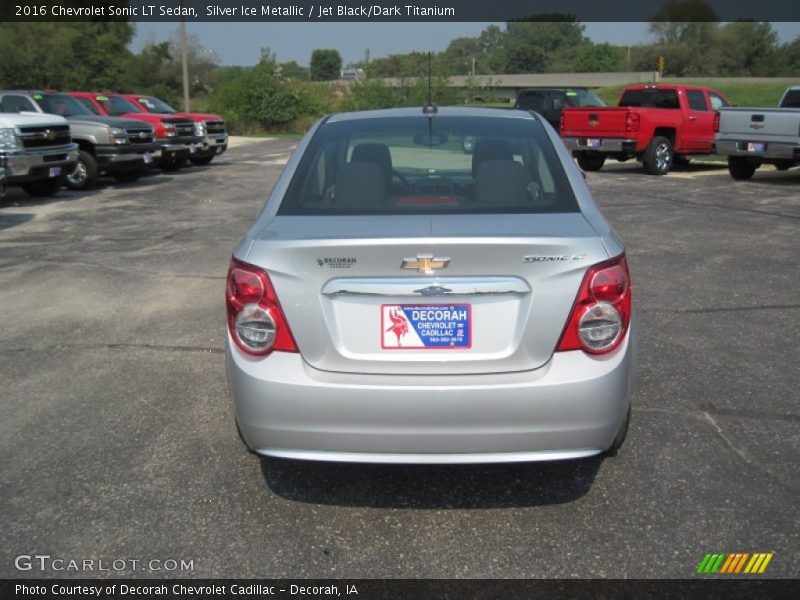 Silver Ice Metallic / Jet Black/Dark Titanium 2016 Chevrolet Sonic LT Sedan