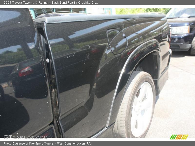 Black Sand Pearl / Graphite Gray 2005 Toyota Tacoma X-Runner