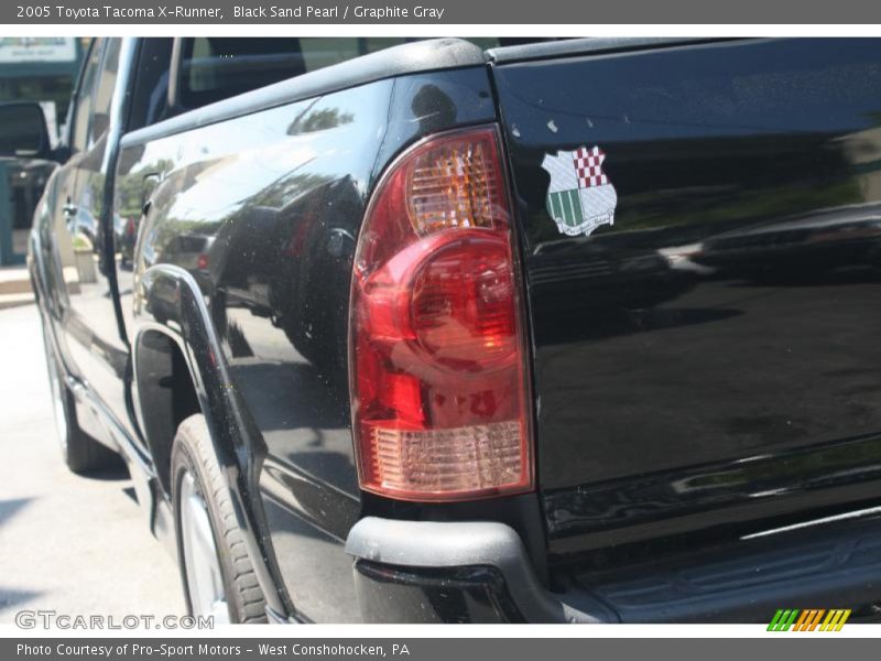 Black Sand Pearl / Graphite Gray 2005 Toyota Tacoma X-Runner
