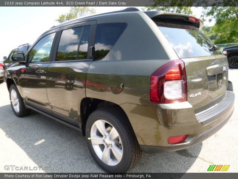 ECO Green Pearl / Dark Slate Gray 2016 Jeep Compass Latitude 4x4