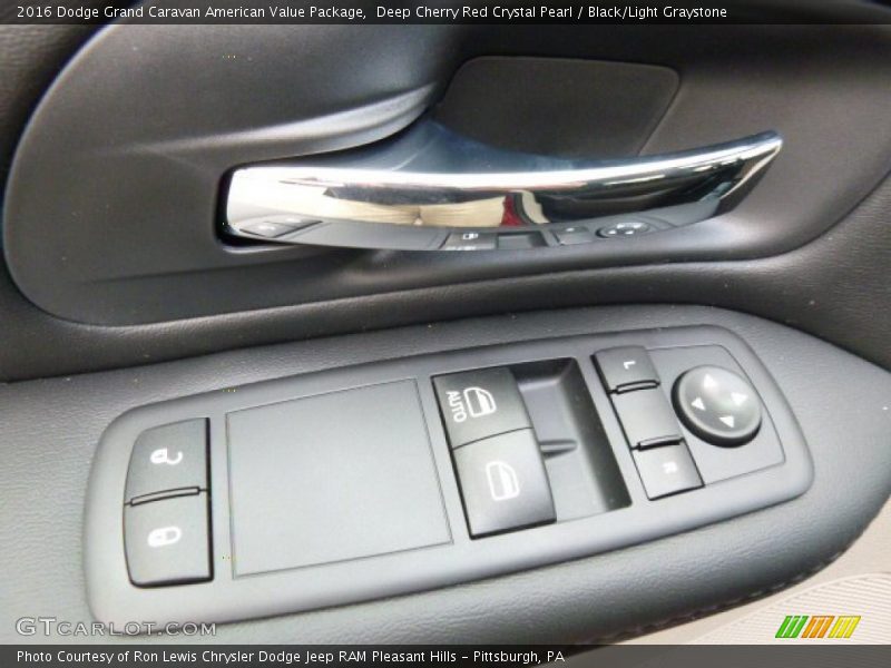Deep Cherry Red Crystal Pearl / Black/Light Graystone 2016 Dodge Grand Caravan American Value Package