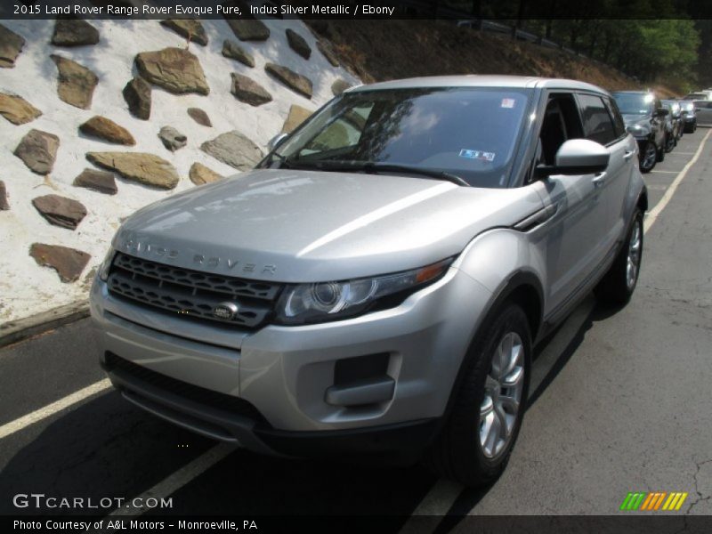 Indus Silver Metallic / Ebony 2015 Land Rover Range Rover Evoque Pure