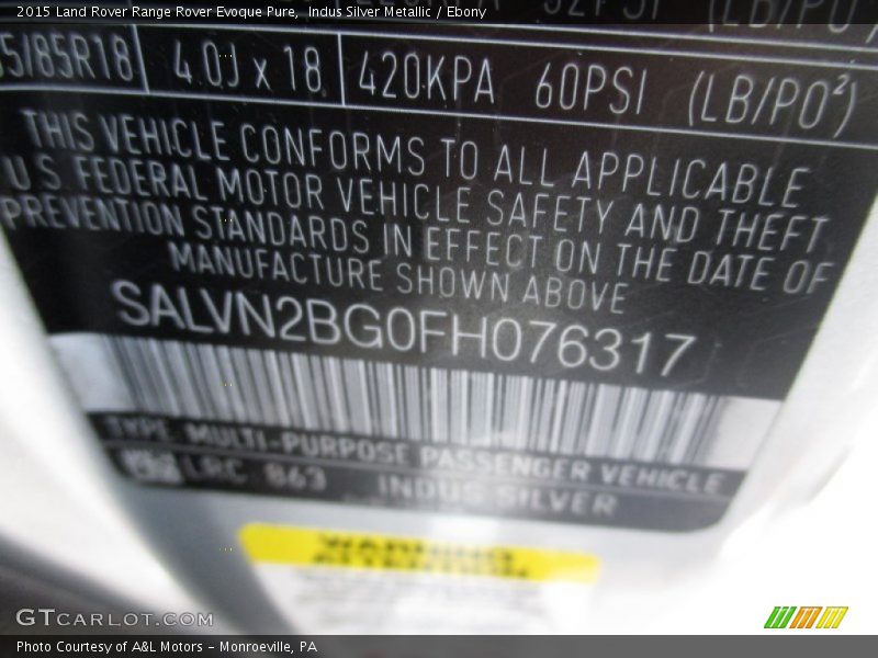 Indus Silver Metallic / Ebony 2015 Land Rover Range Rover Evoque Pure