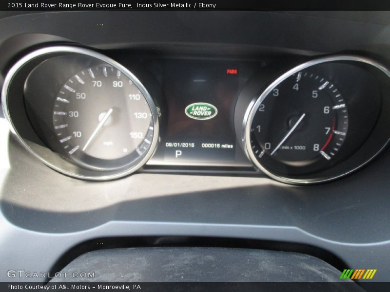 Indus Silver Metallic / Ebony 2015 Land Rover Range Rover Evoque Pure