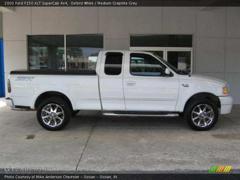 Oxford White / Medium Graphite Grey 2003 Ford F150 XLT SuperCab 4x4