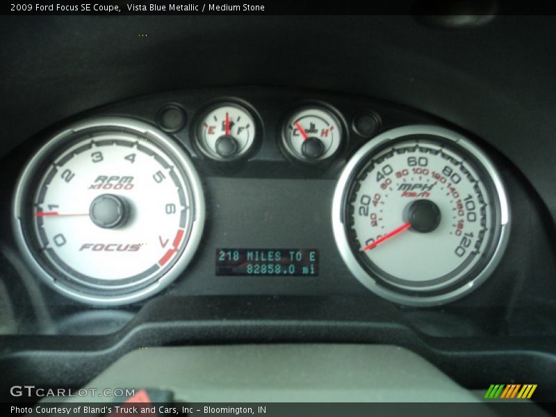 Vista Blue Metallic / Medium Stone 2009 Ford Focus SE Coupe