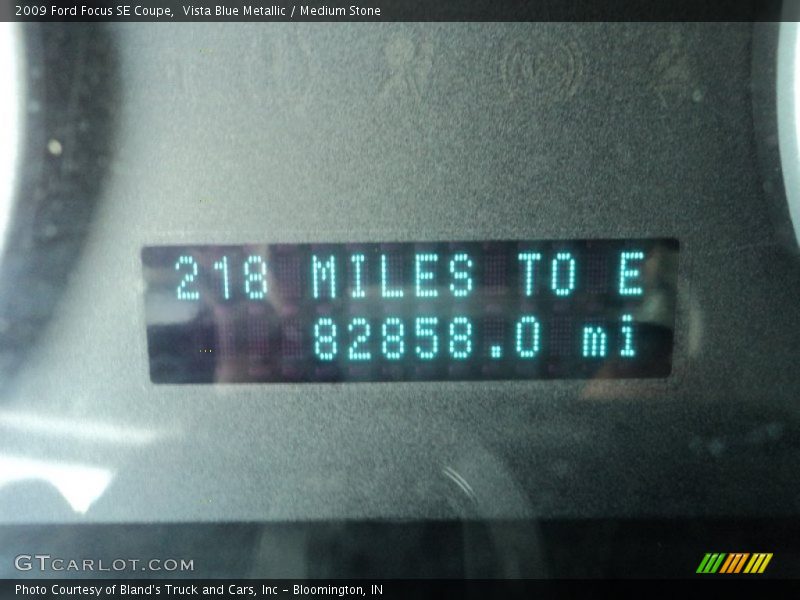 Vista Blue Metallic / Medium Stone 2009 Ford Focus SE Coupe