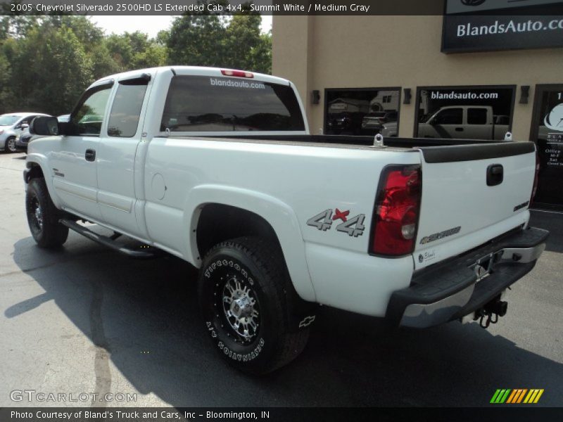 Summit White / Medium Gray 2005 Chevrolet Silverado 2500HD LS Extended Cab 4x4