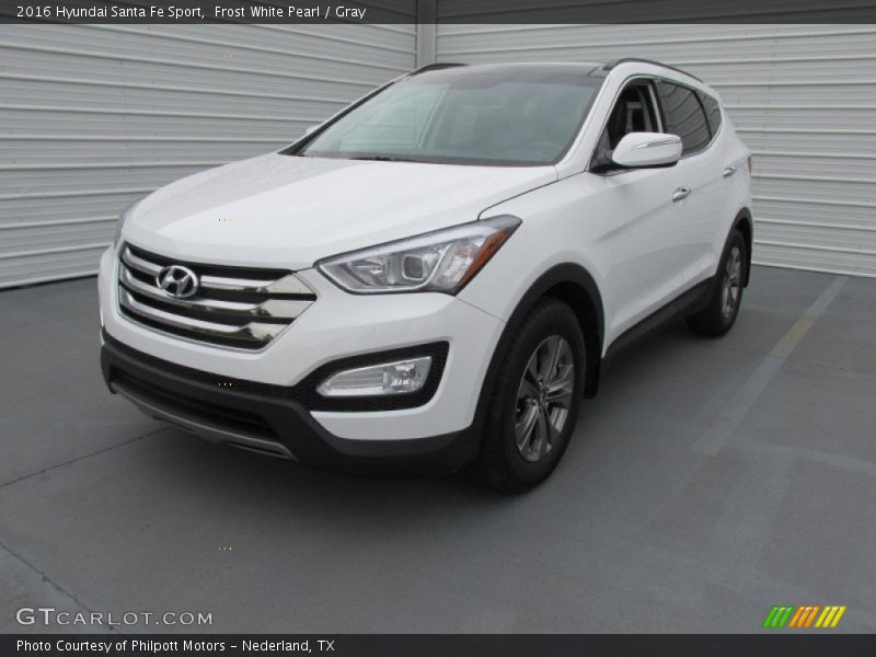 Front 3/4 View of 2016 Santa Fe Sport 