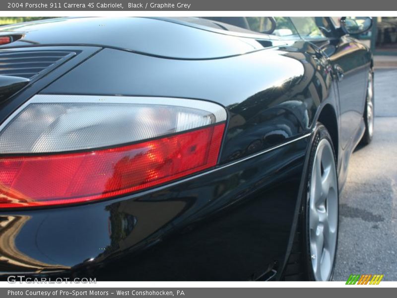 Black / Graphite Grey 2004 Porsche 911 Carrera 4S Cabriolet