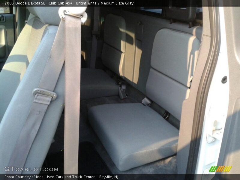 Bright White / Medium Slate Gray 2005 Dodge Dakota SLT Club Cab 4x4