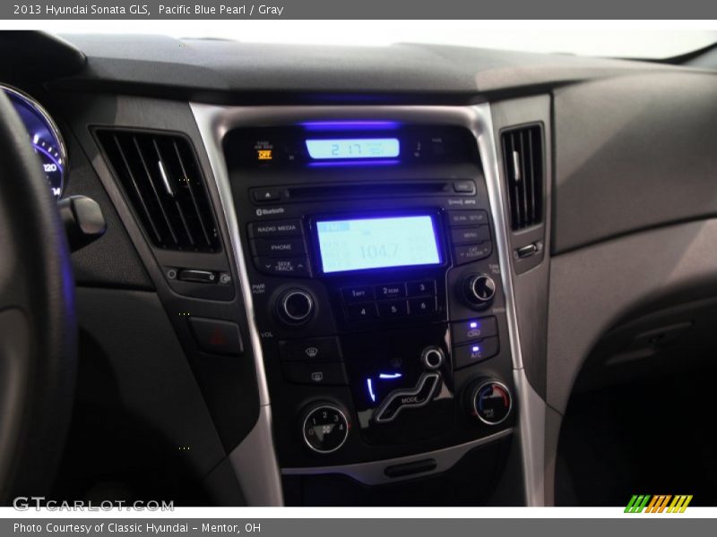 Pacific Blue Pearl / Gray 2013 Hyundai Sonata GLS