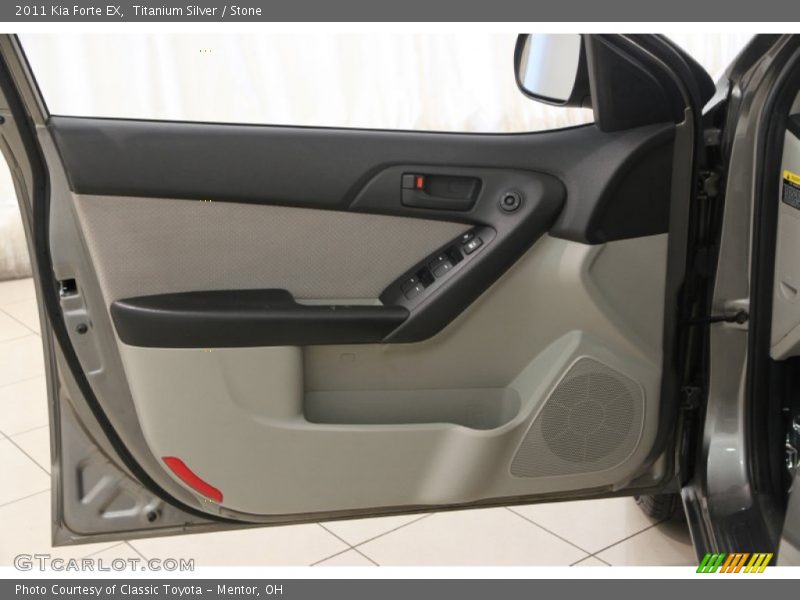 Titanium Silver / Stone 2011 Kia Forte EX