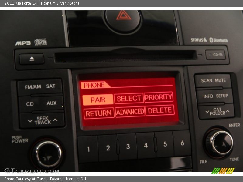 Titanium Silver / Stone 2011 Kia Forte EX