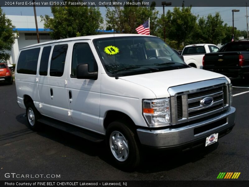 Oxford White / Medium Flint 2014 Ford E-Series Van E350 XLT Passenger Van