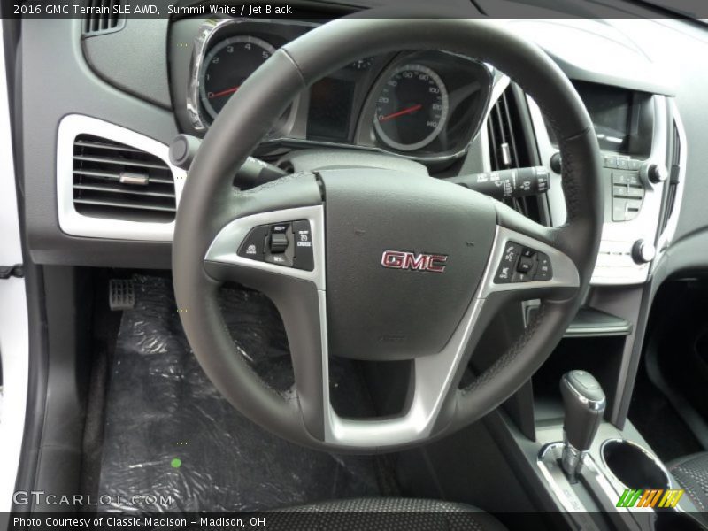  2016 Terrain SLE AWD Steering Wheel