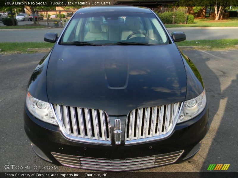 Tuxedo Black Metallic / Light Camel 2009 Lincoln MKS Sedan