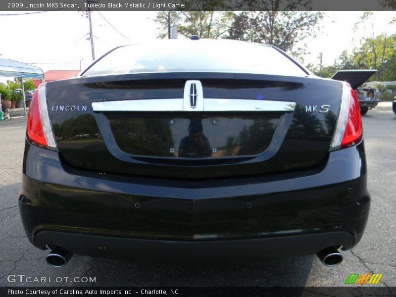 Tuxedo Black Metallic / Light Camel 2009 Lincoln MKS Sedan