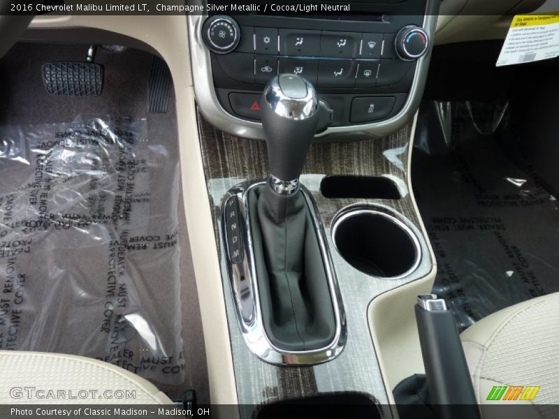 Champagne Silver Metallic / Cocoa/Light Neutral 2016 Chevrolet Malibu Limited LT