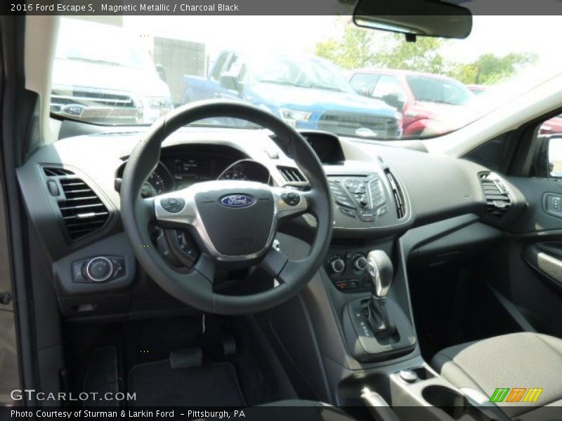 Magnetic Metallic / Charcoal Black 2016 Ford Escape S