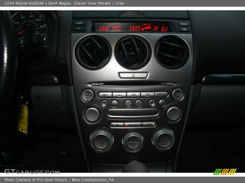 Controls of 2004 MAZDA6 s Sport Wagon