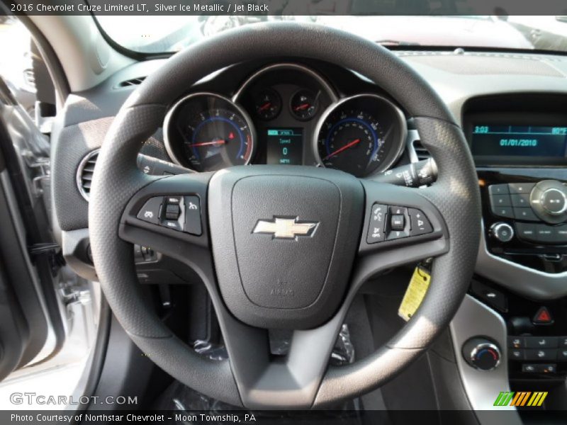 Silver Ice Metallic / Jet Black 2016 Chevrolet Cruze Limited LT