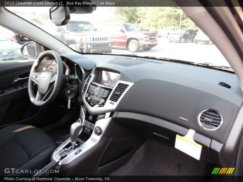Blue Ray Metallic / Jet Black 2016 Chevrolet Cruze Limited LT