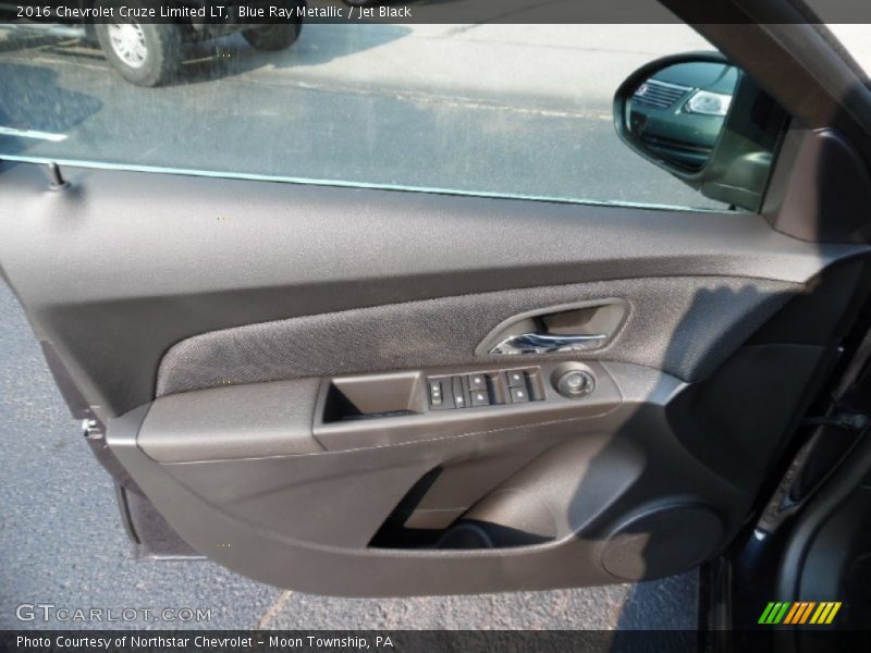 Blue Ray Metallic / Jet Black 2016 Chevrolet Cruze Limited LT