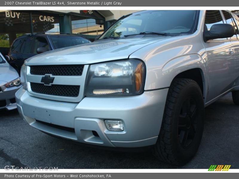 Silverstone Metallic / Light Gray 2007 Chevrolet TrailBlazer LS 4x4