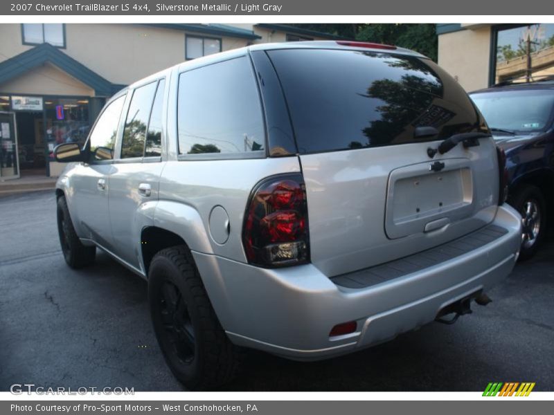 Silverstone Metallic / Light Gray 2007 Chevrolet TrailBlazer LS 4x4