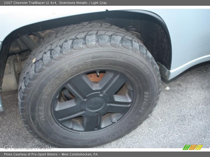 Silverstone Metallic / Light Gray 2007 Chevrolet TrailBlazer LS 4x4