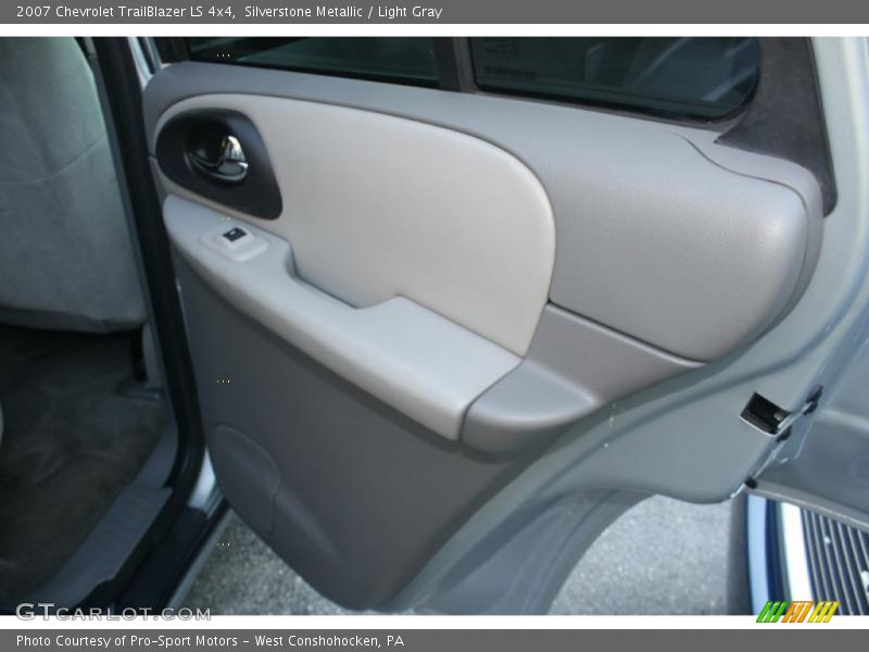 Silverstone Metallic / Light Gray 2007 Chevrolet TrailBlazer LS 4x4